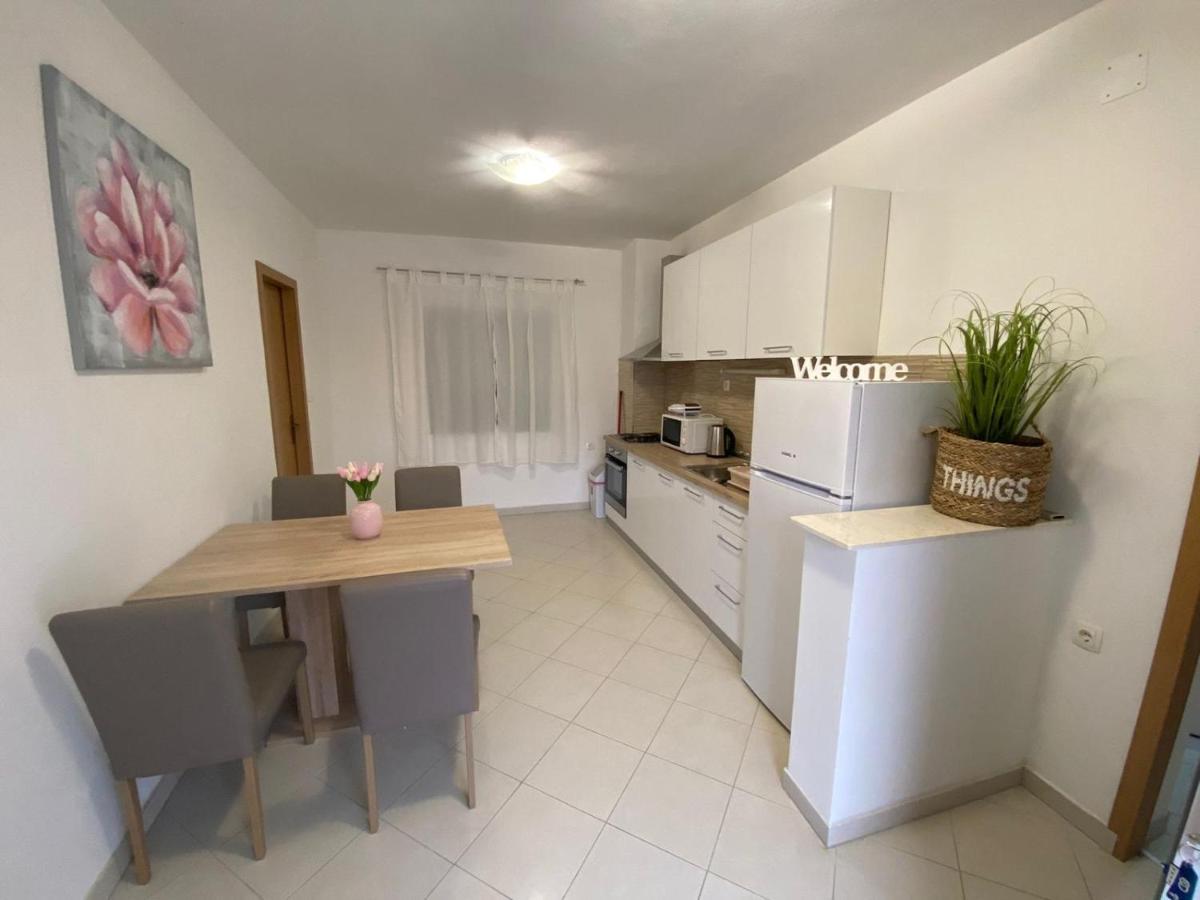 Apartman Nina Posedarje Exterior foto