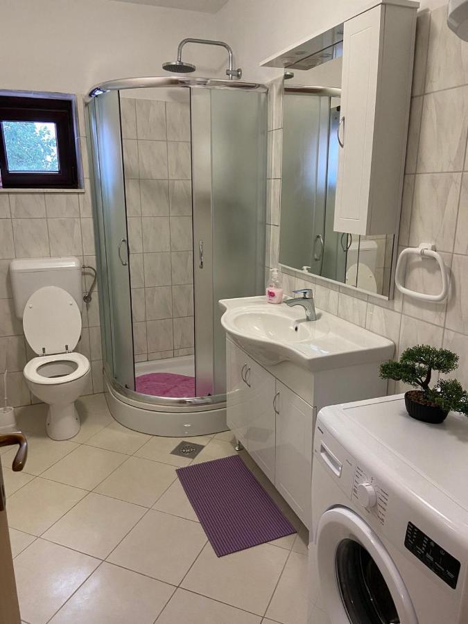 Apartman Nina Posedarje Exterior foto